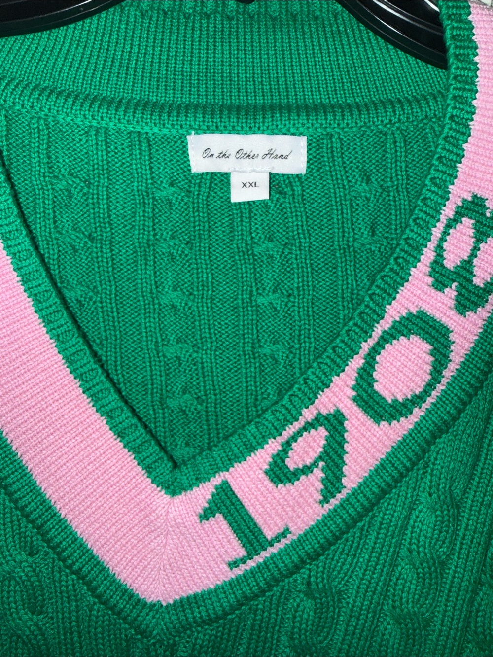 Green Cable-Knit V-Neck Sweater with Pink Trim - Classic Preppy Style NWOT - Picture 3 of 3